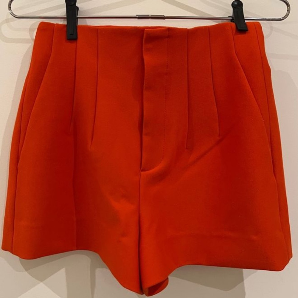 Zara orange/red shorts in EUC SZ L